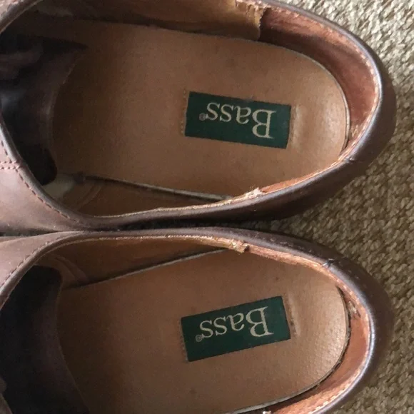 GH Bass & Co. Genuine Bucs casual dress shoes - Picture 8 of 14